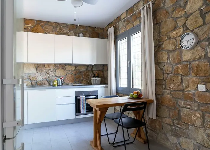 The Ideal Secluded Retreat