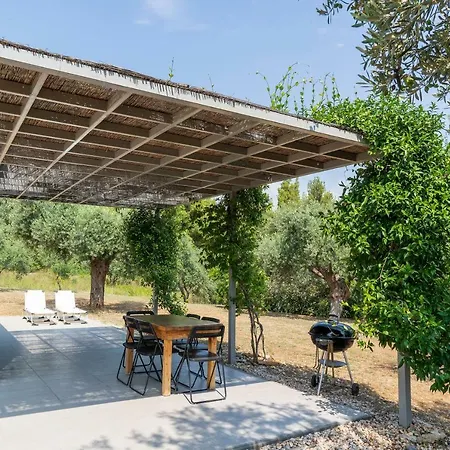 Holiday home The Ideal Secluded Retreat *