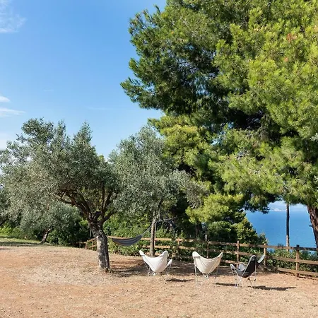 The Ideal Secluded Retreat